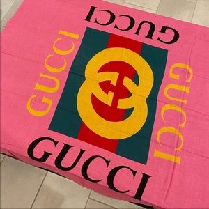 Gucci Scarf/shawl